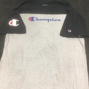 Champion T-shirt